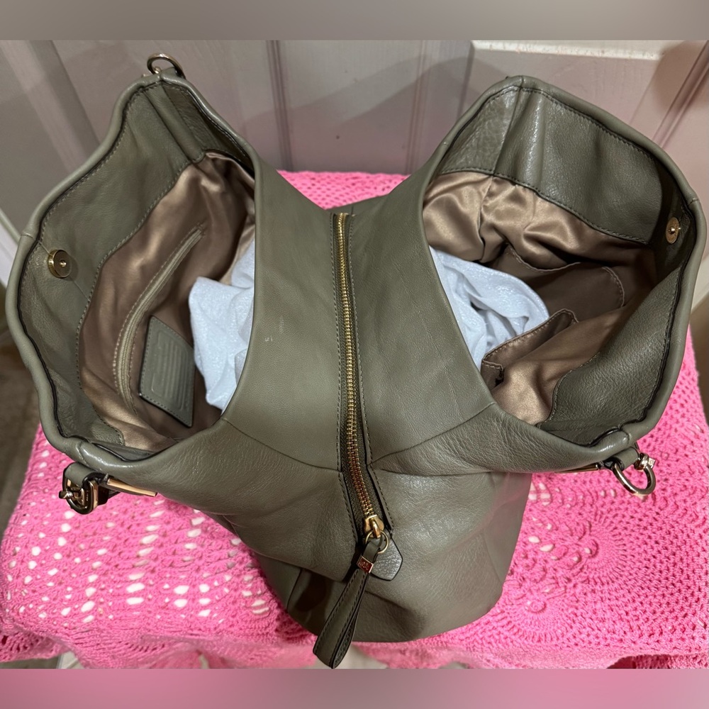 COACH Madison Phoebe Slouch Hobo Shoulder Bag Pebbled Olive Green Leather Purse - Picture 12 of 16